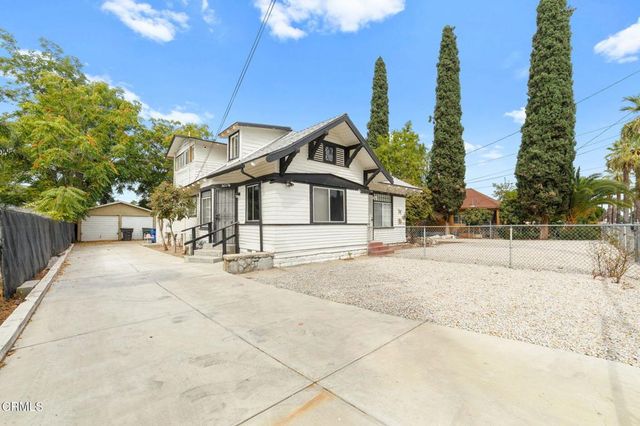 3633 Kansas Avenue, Riverside, CA 92507