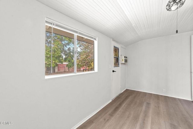 3633 Kansas Avenue, Riverside, CA 92507