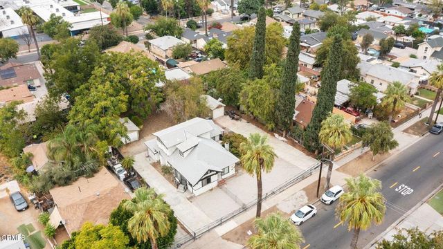 3633 Kansas Avenue, Riverside, CA 92507