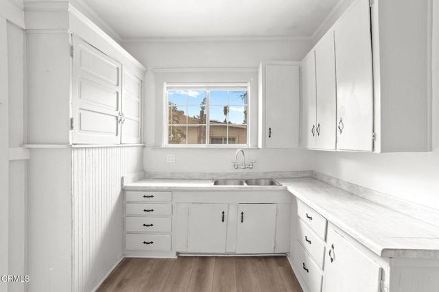 3633 Kansas Avenue, Riverside, CA 92507