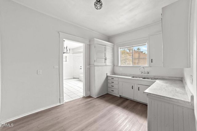 3633 Kansas Avenue, Riverside, CA 92507