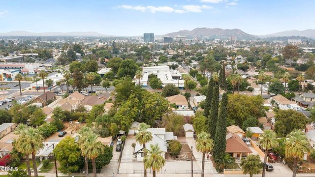 3633 Kansas Avenue, Riverside, CA 92507