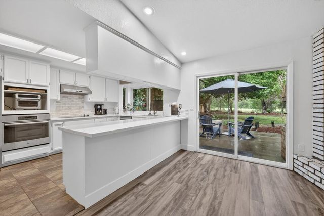 3440 Meadow Way, Rocklin, CA 95677