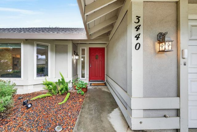 3440 Meadow Way, Rocklin, CA 95677