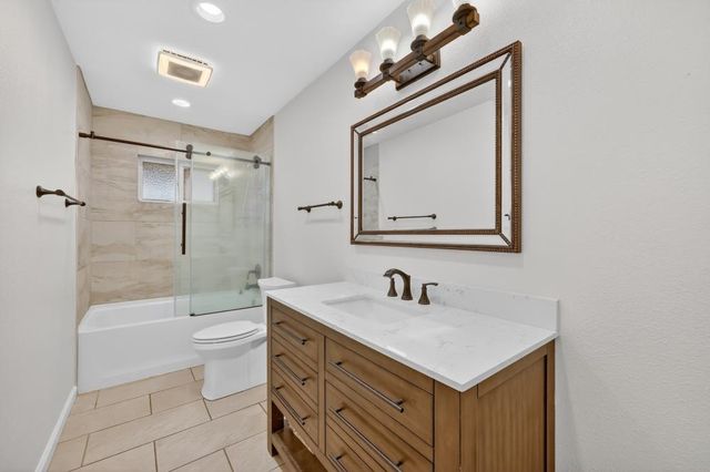 3440 Meadow Way, Rocklin, CA 95677