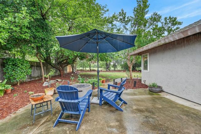 3440 Meadow Way, Rocklin, CA 95677