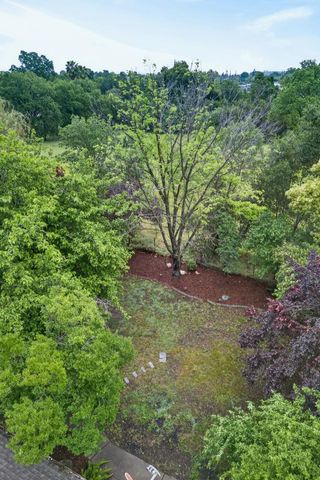 3440 Meadow Way, Rocklin, CA 95677