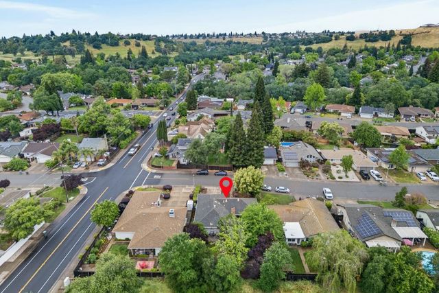 3440 Meadow Way, Rocklin, CA 95677