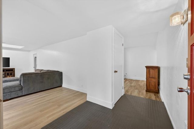 3440 Meadow Way, Rocklin, CA 95677