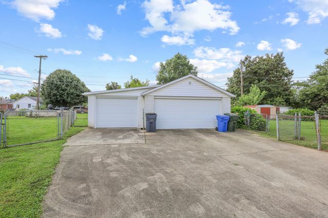 686 Harr Circle, Lexington, KY 40505