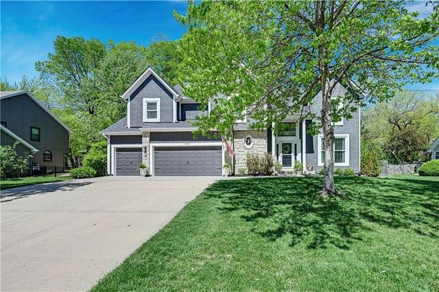 2900 W 131st Street, Leawood, KS 66209