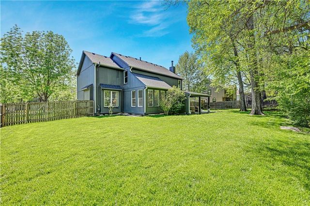 2900 W 131st Street, Leawood, KS 66209