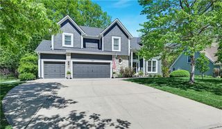 2900 W 131st Street, Leawood, KS 66209