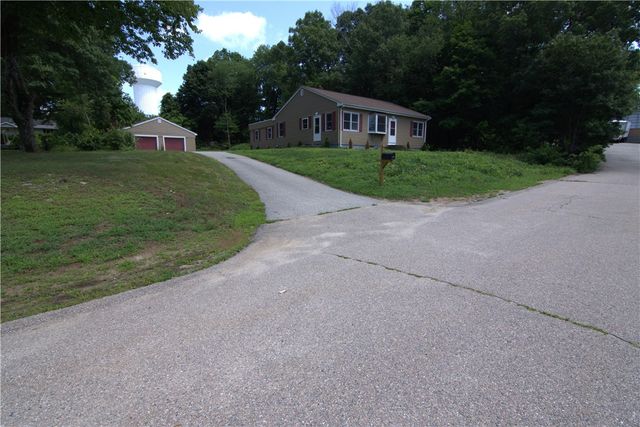 304 Getchell Avenue, Woonsocket, RI 02895