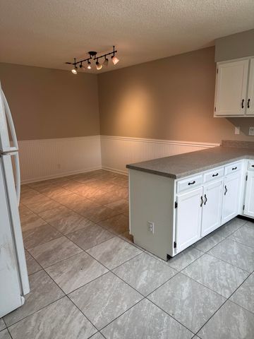 1307 Greenbrook Lane, Hixson, TN 37343