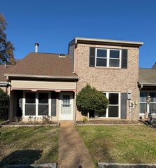 1307 Greenbrook Lane, Hixson, TN 37343