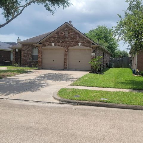 1411 Hunter Ridge Court, Fresno, TX 77545