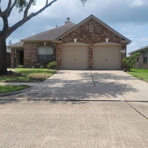 1411 Hunter Ridge Court, Fresno, TX 77545