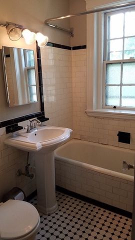 6 Washington Avenue 20, Cambridge, MA 02140