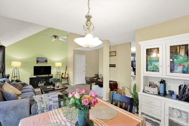 2210 S Laurelwood Circle, Bloomington, IN 47401