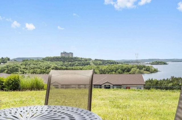 200 Majestic Drive, 110, Branson, MO 65616
