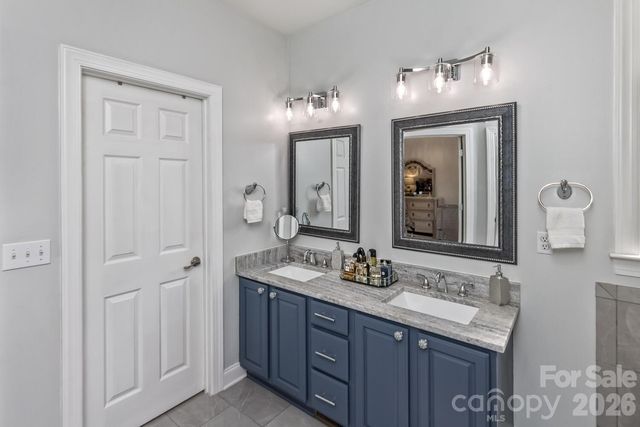 107 Mountain Drive, Biltmore Lake, NC 28715