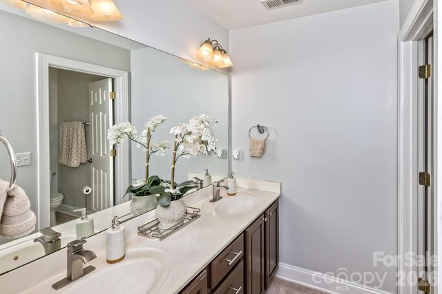 107 Mountain Drive, Biltmore Lake, NC 28715