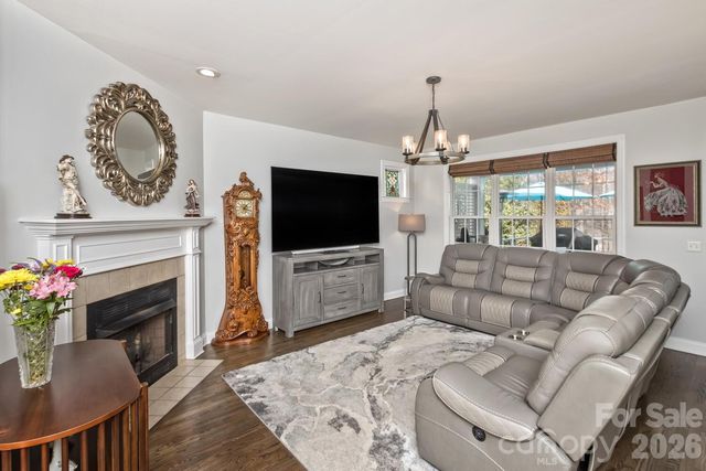 107 Mountain Drive, Biltmore Lake, NC 28715