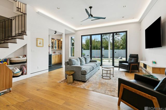 5018 Mimosa St, Baton Rouge, LA 70808