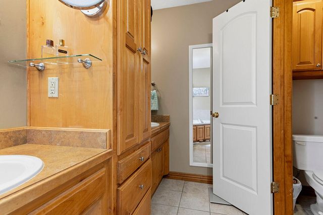 3186 N Nixon Avenue, Springfield, MO 65803