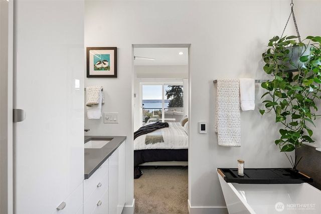 1229 Queets Drive, Fox Island, WA 98333