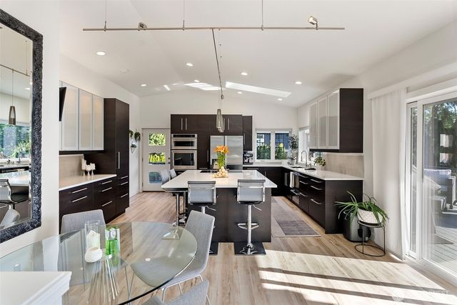 1229 Queets Drive, Fox Island, WA 98333