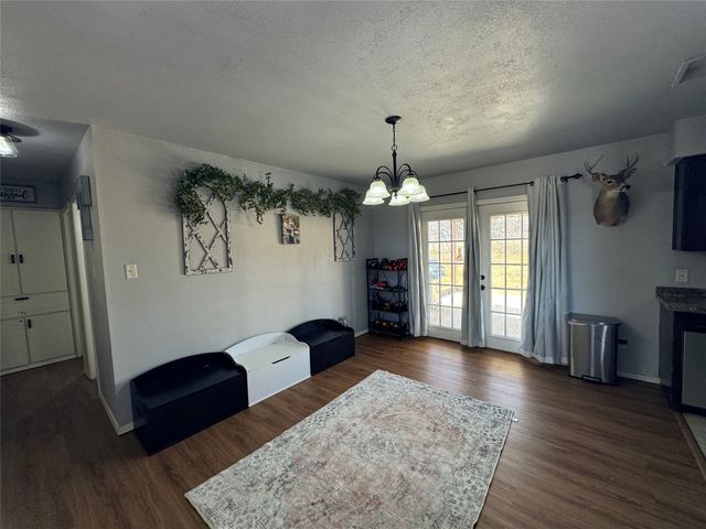 1150 N Seaman Street, Eastland, TX 76448