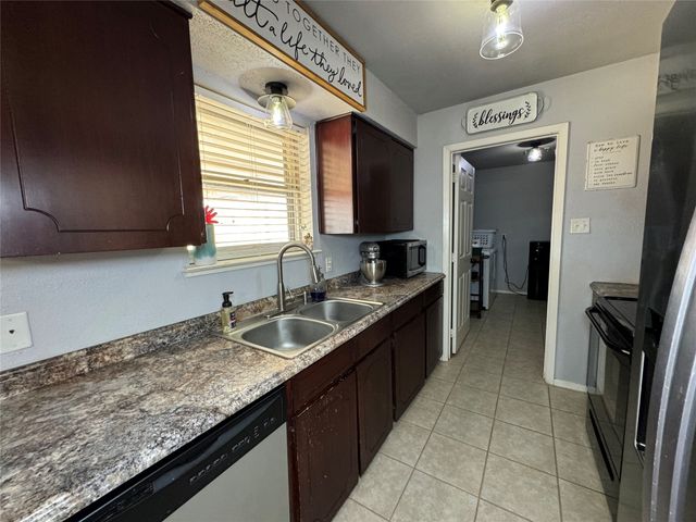 1150 N Seaman Street, Eastland, TX 76448