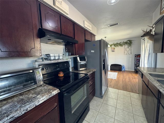 1150 N Seaman Street, Eastland, TX 76448