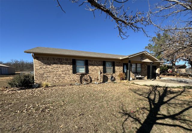 1150 N Seaman Street, Eastland, TX 76448