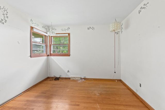 1927 Michigan AVENUE, Waukesha, WI 53188