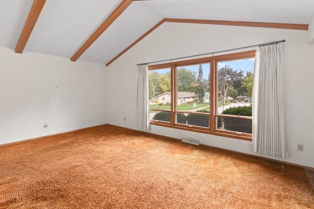 1927 Michigan AVENUE, Waukesha, WI 53188