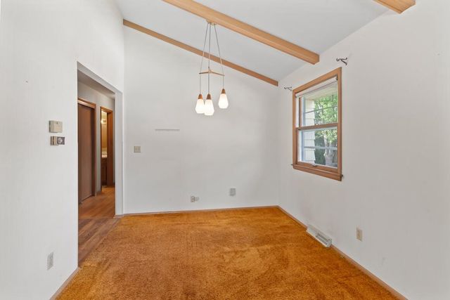 1927 Michigan AVENUE, Waukesha, WI 53188