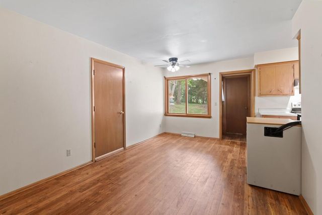 1927 Michigan AVENUE, Waukesha, WI 53188