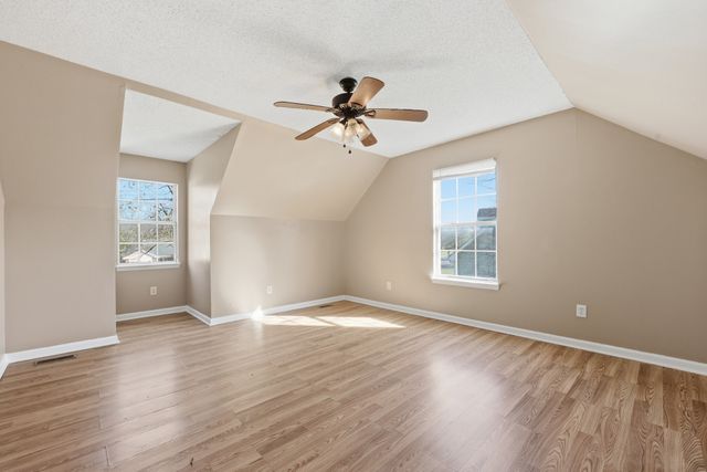 103 Ruth Ln, La Vergne, TN 37086