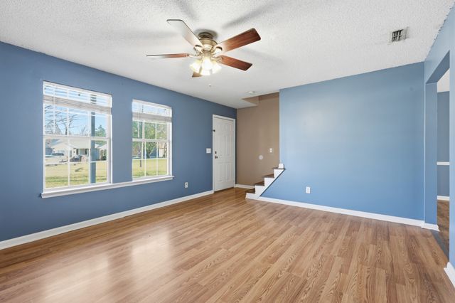 103 Ruth Ln, La Vergne, TN 37086