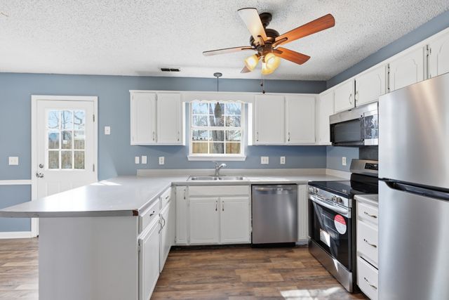 103 Ruth Ln, La Vergne, TN 37086