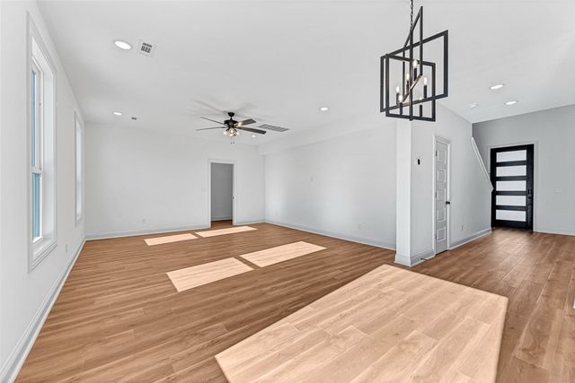 4801 SW Juneberry Street, Bentonville, AR 72713