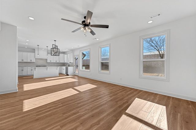 4801 SW Juneberry Street, Bentonville, AR 72713