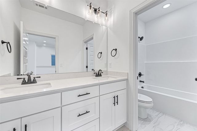 4801 SW Juneberry Street, Bentonville, AR 72713