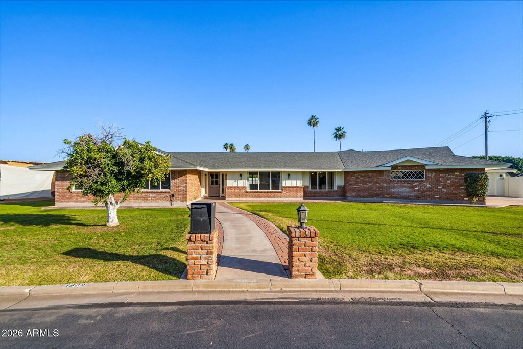 Image 1 of property listing at 1809 E GARY Street, Mesa, AZ 85203