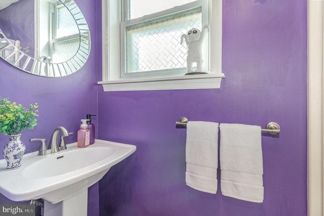 3309 MARKET ST, Camp Hill, PA 17011