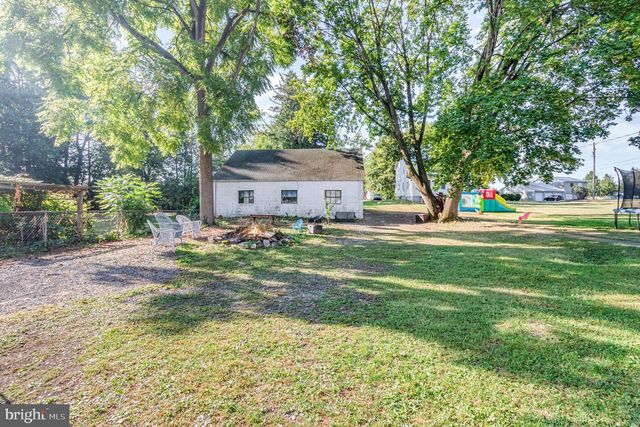 3309 MARKET ST, Camp Hill, PA 17011