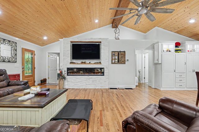 301 Cross Creek Trail, Demorest, GA 30535
